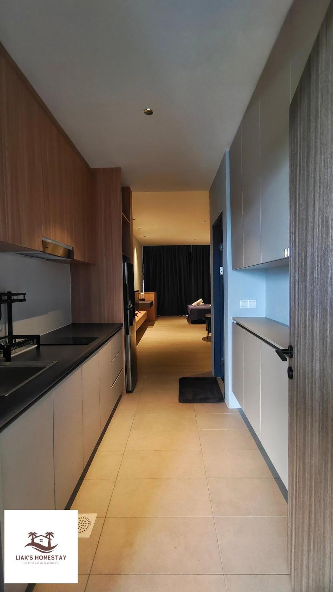 Seaview Apartment,highest Floor * Sematan